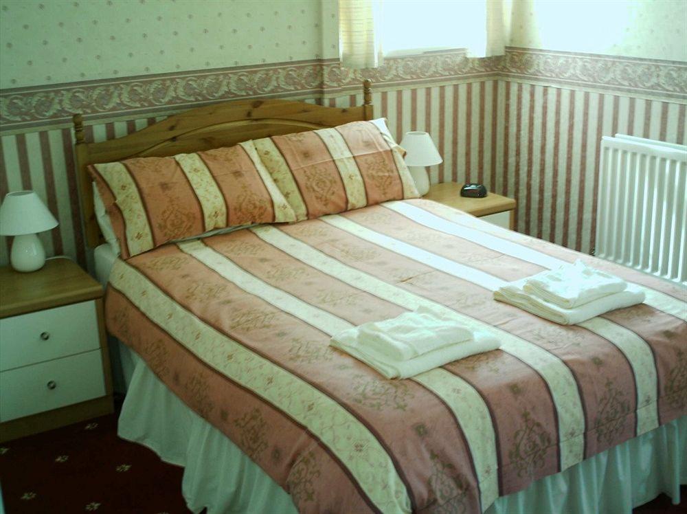 The Fernside Hotell Sandown Exteriör bild