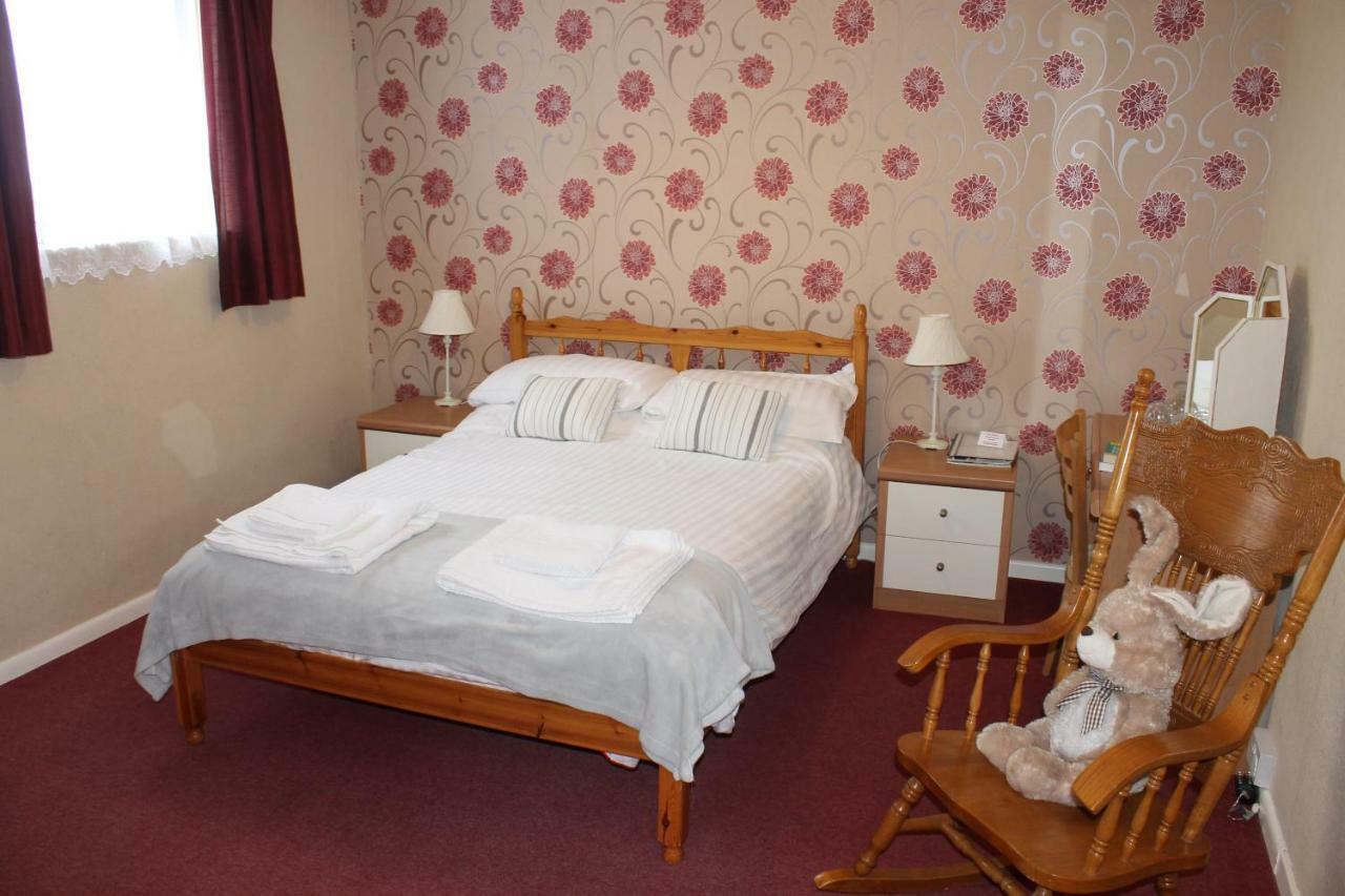 The Fernside Hotell Sandown Exteriör bild